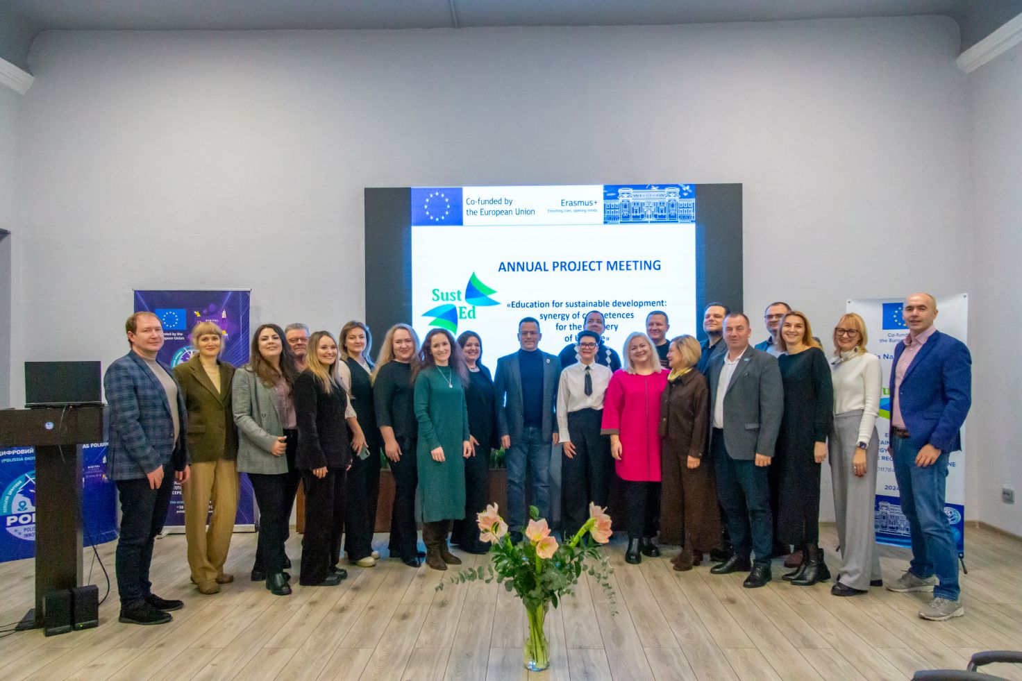 2c23f5ff-bd9b-4ef4-89bc-19472c4a47d3